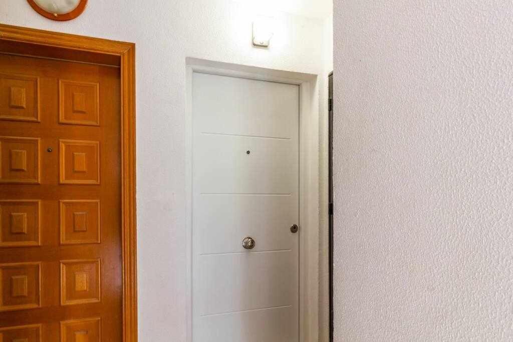 Bungalow Pink Palm Beach Torrevieja Luaran gambar