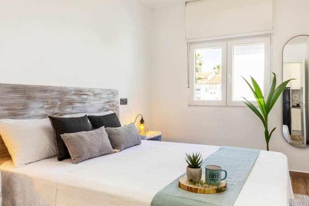Bungalow Pink Palm Beach Torrevieja Luaran gambar