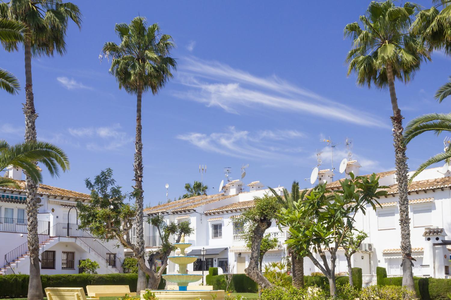 Bungalow Pink Palm Beach Torrevieja Luaran gambar